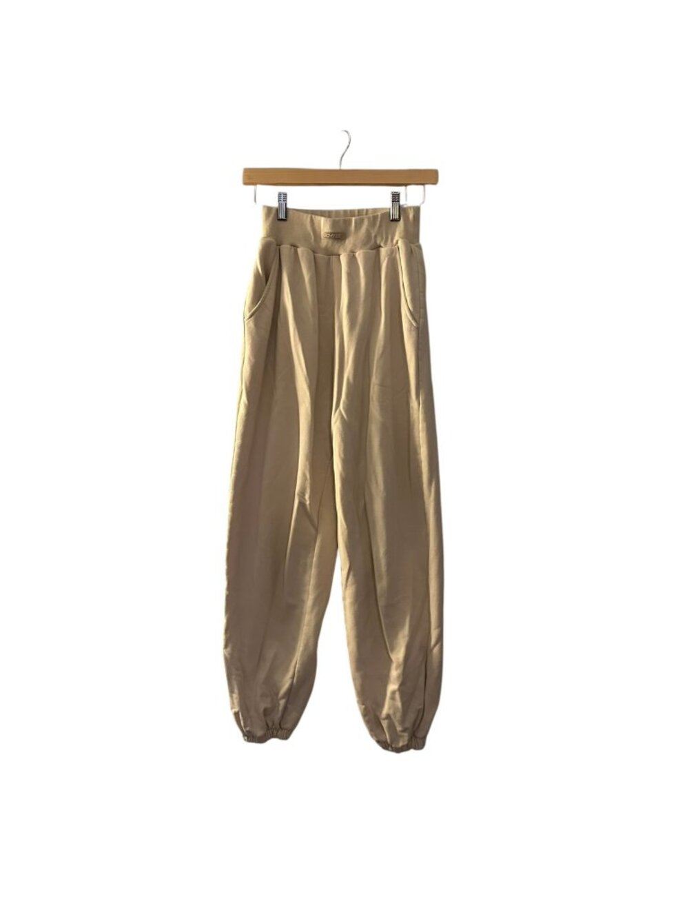 BO+TEE Cream High Waist Pleated Jogger Sweatpants Size S